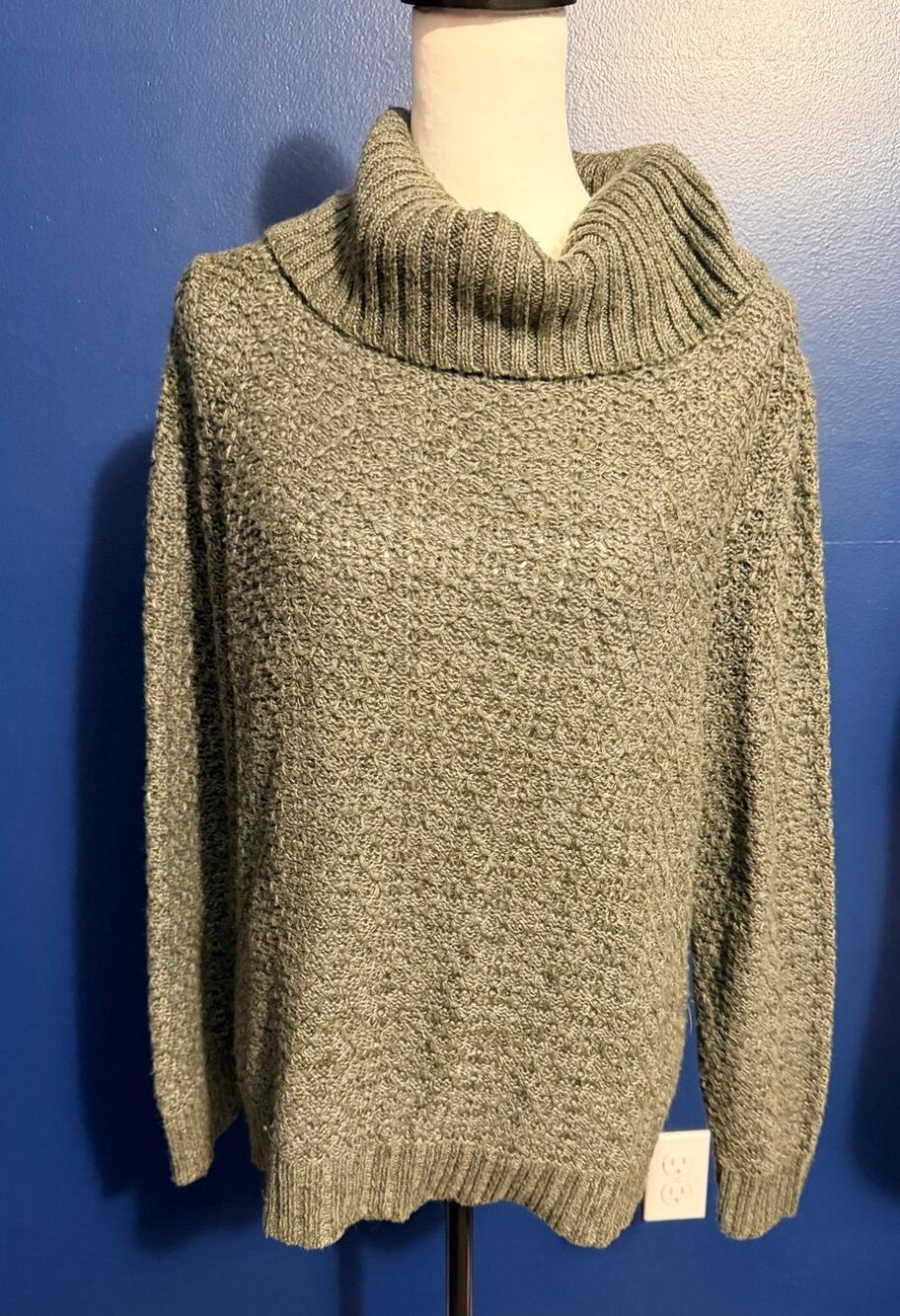 Christopher & Banks Gray Green Turtle Neck Sweater Large